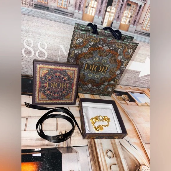 Dior evolution logo bracelet - Picture 1 of 8